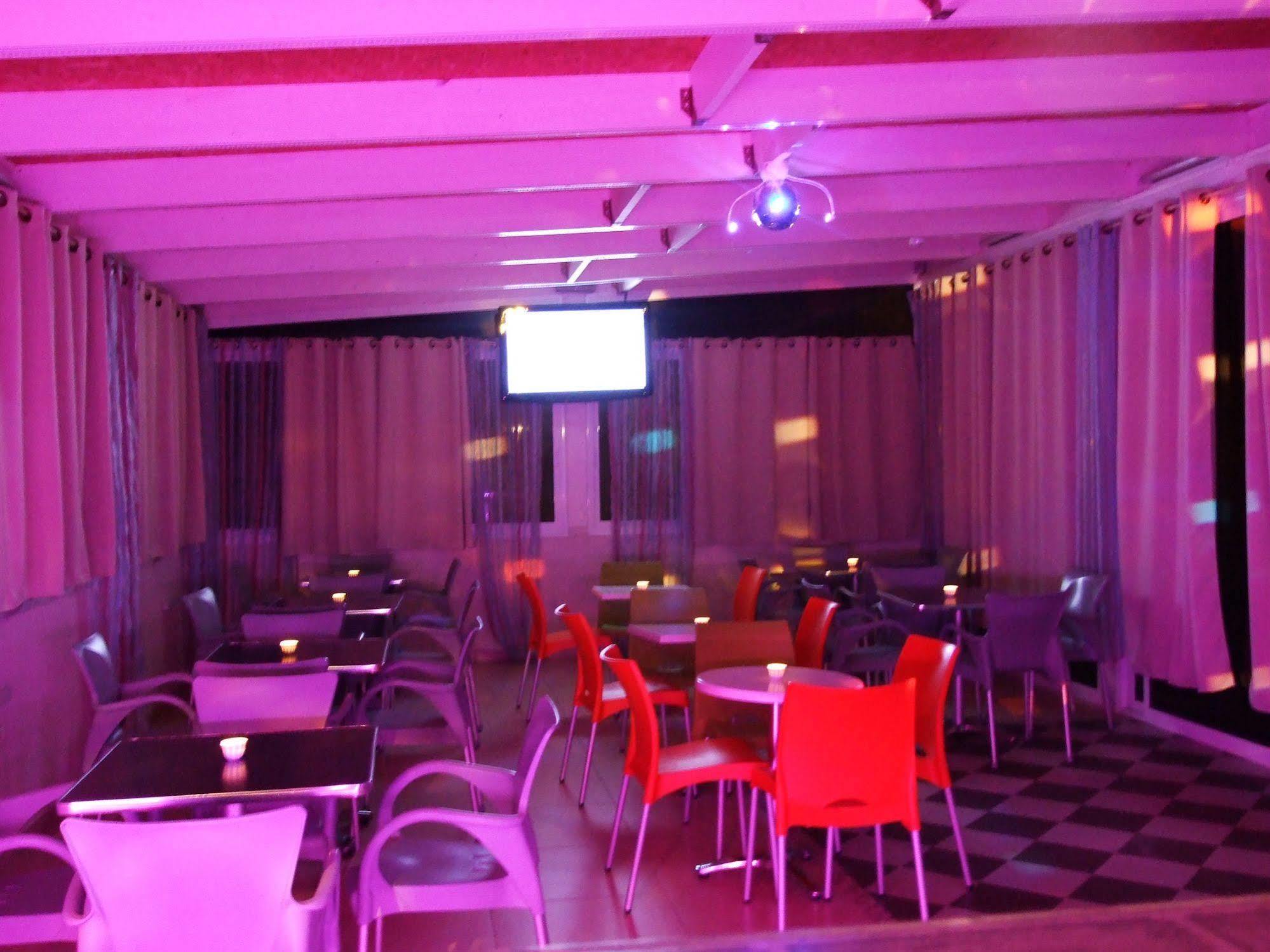 Sea Plaza Hotel Haifa Buitenkant foto