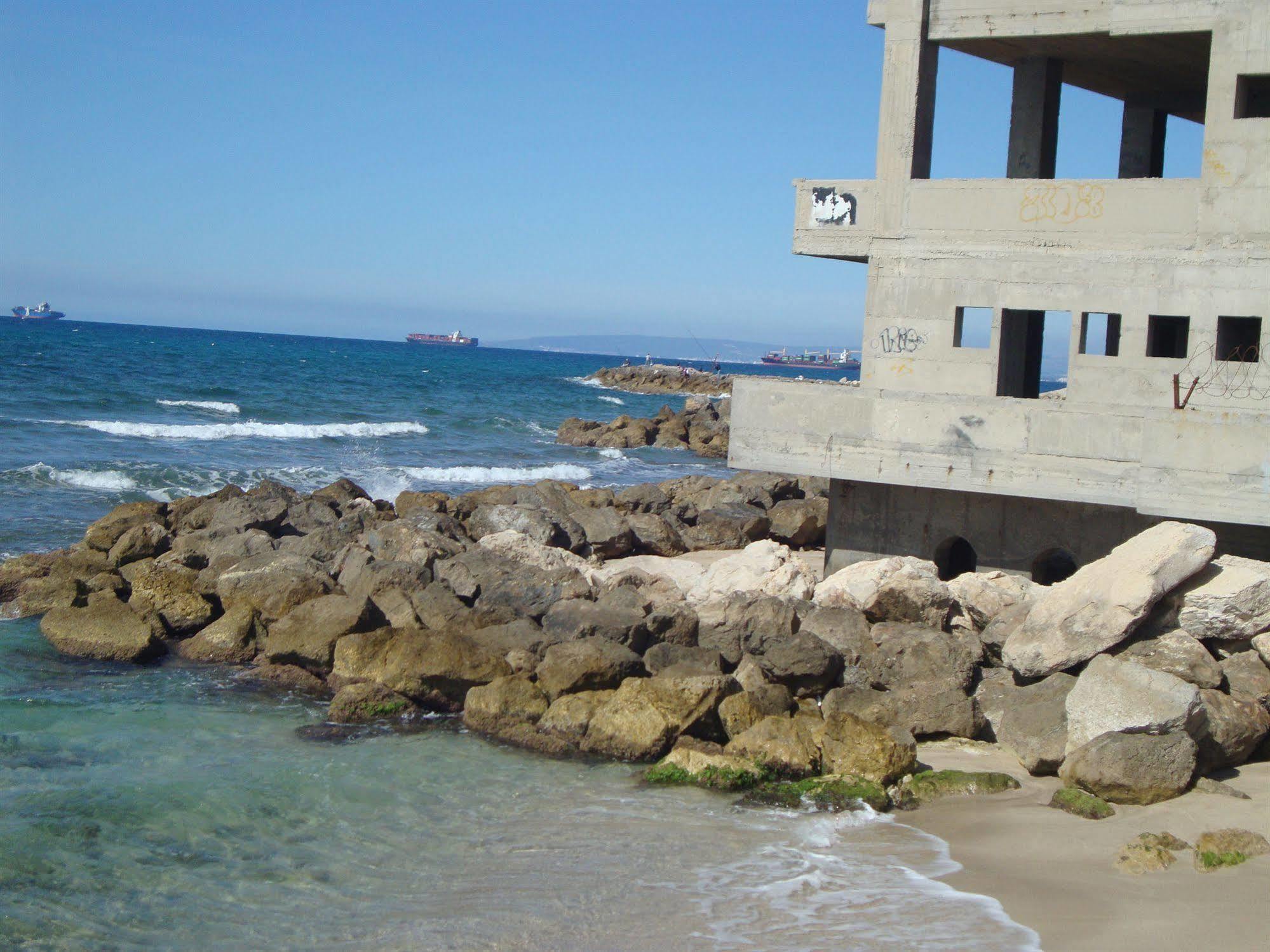 Sea Plaza Hotel Haifa Buitenkant foto