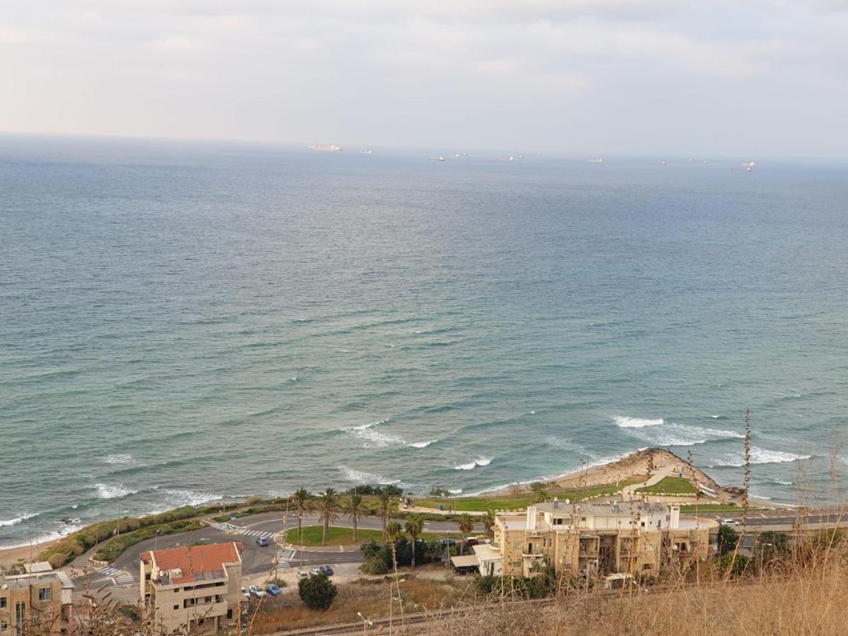 Sea Plaza Hotel Haifa Buitenkant foto